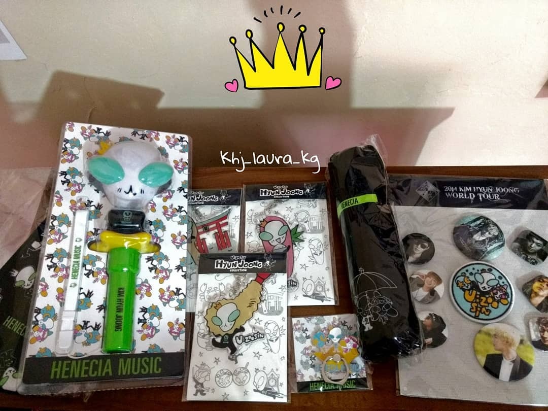 (Official Goods & Gifts from Henecia in Togheter TMH Tour (1