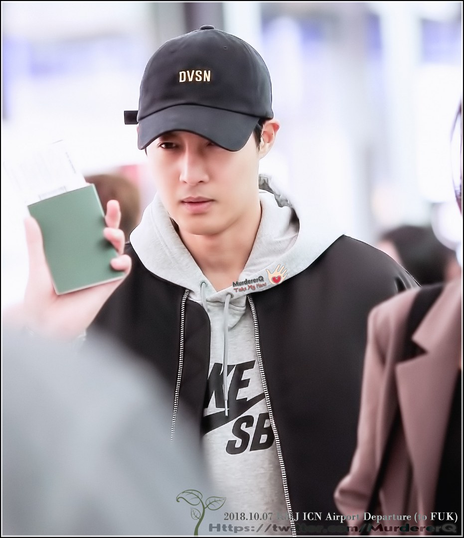 [MurdererQ Photo] Kim Hyun Joong at Fukuoka Airport Heading to Korea [2018.10.07]